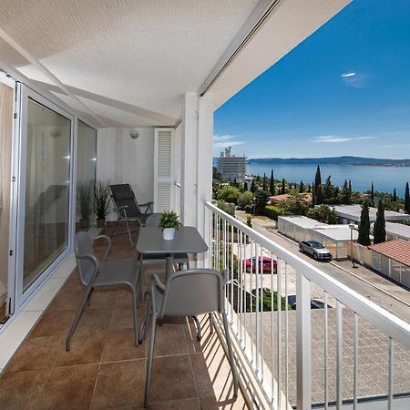 Apartments Casa Bianca Crikvenica Exterior photo