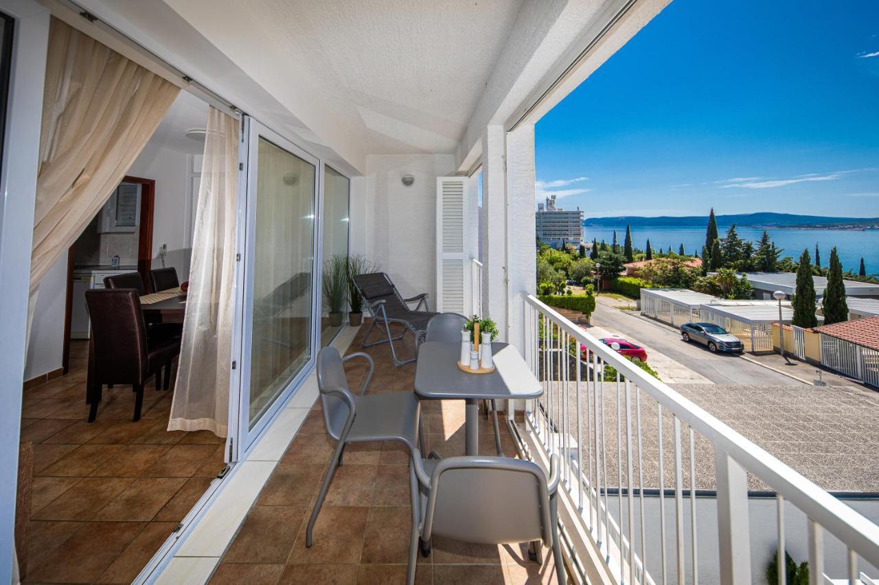 Apartments Casa Bianca Crikvenica Exterior photo