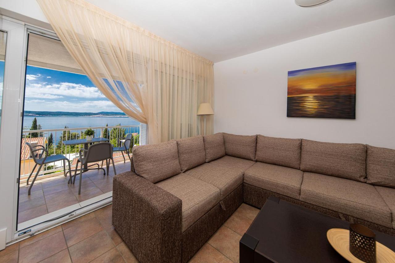 Apartments Casa Bianca Crikvenica Exterior photo